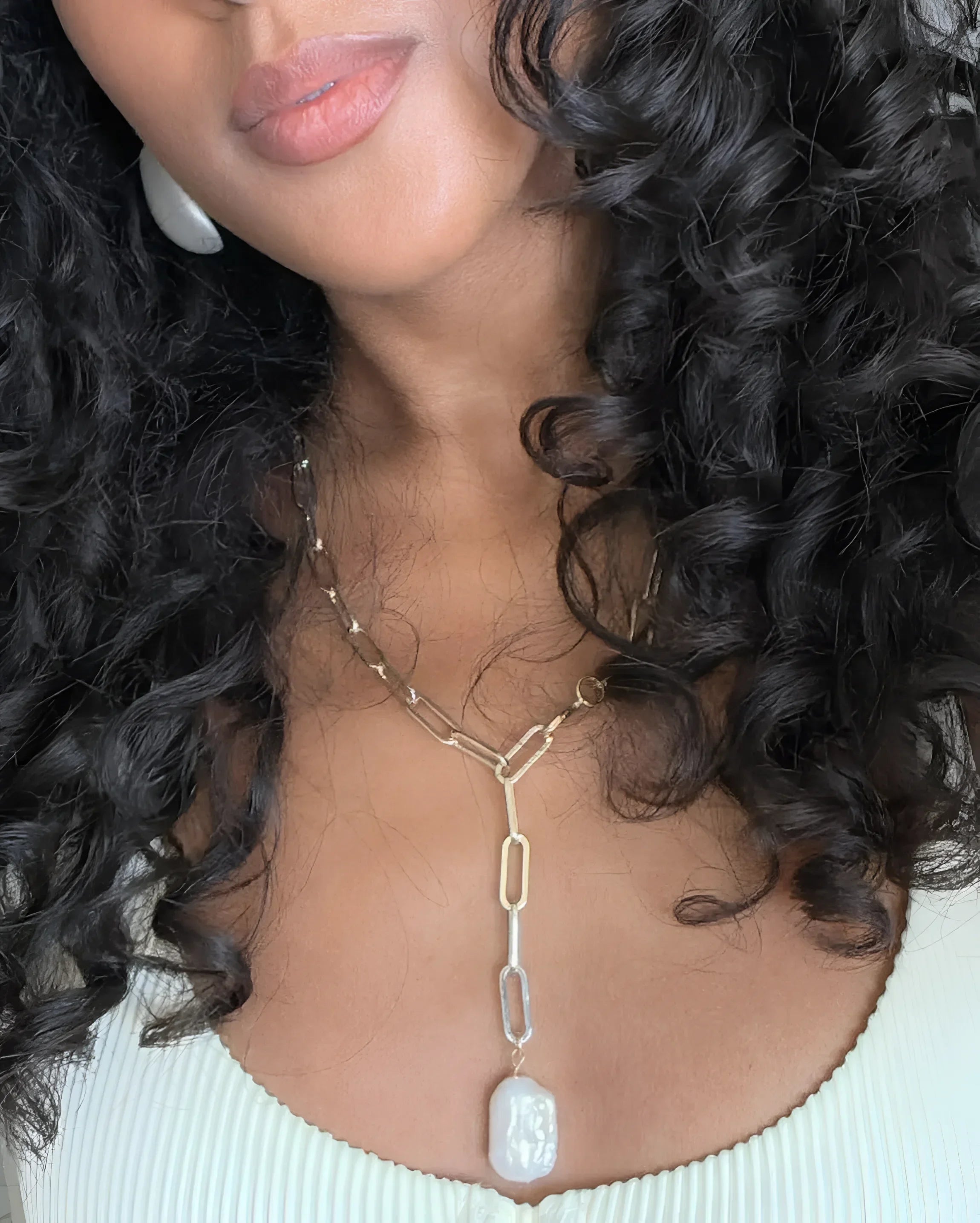 Gold chain necklace with pearl pendant from the Tayla Necklace collection