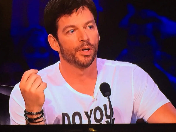 Harry Connick Jr. wearing eklexic on American Idol Season XIV