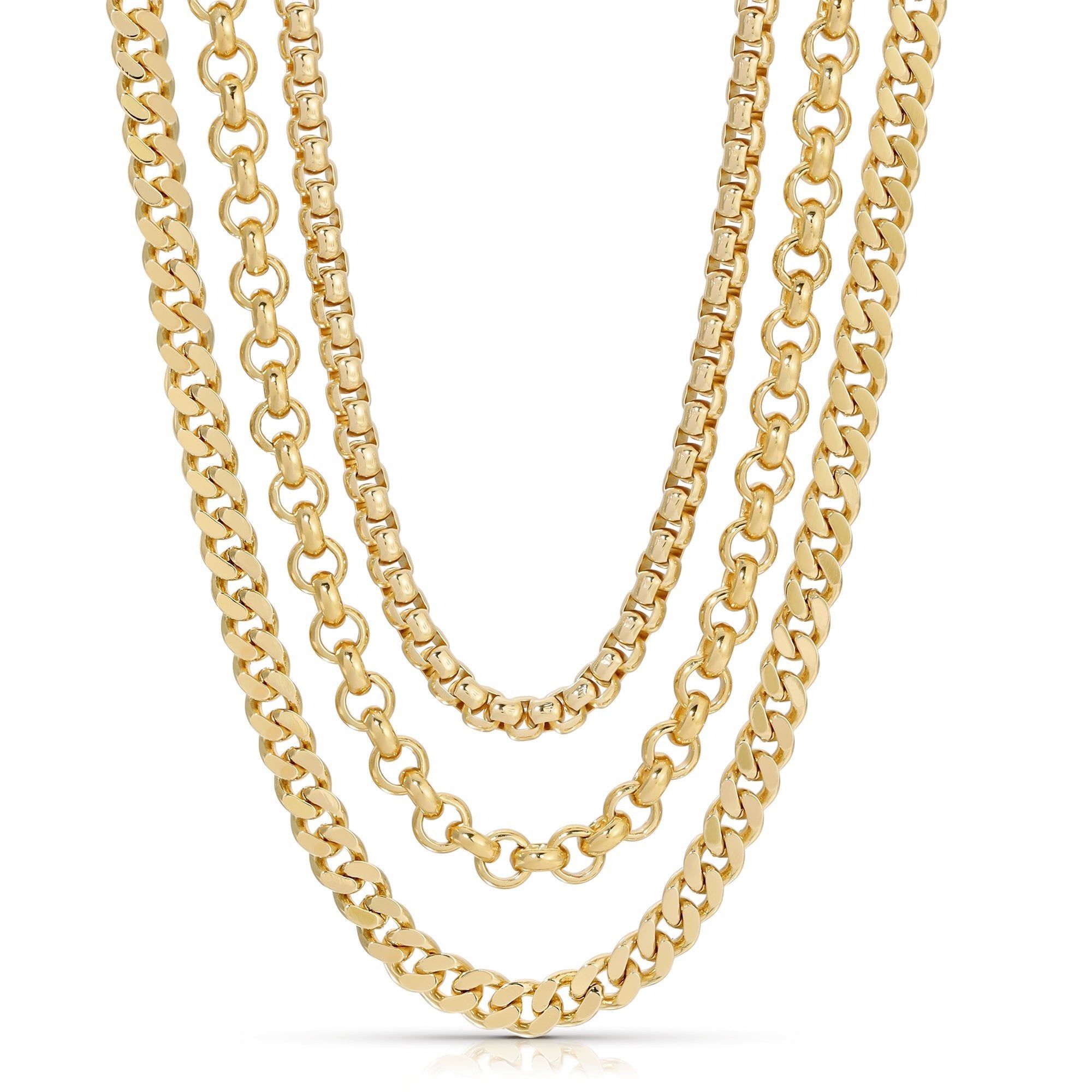 a gold chain necklace with a clasp on it