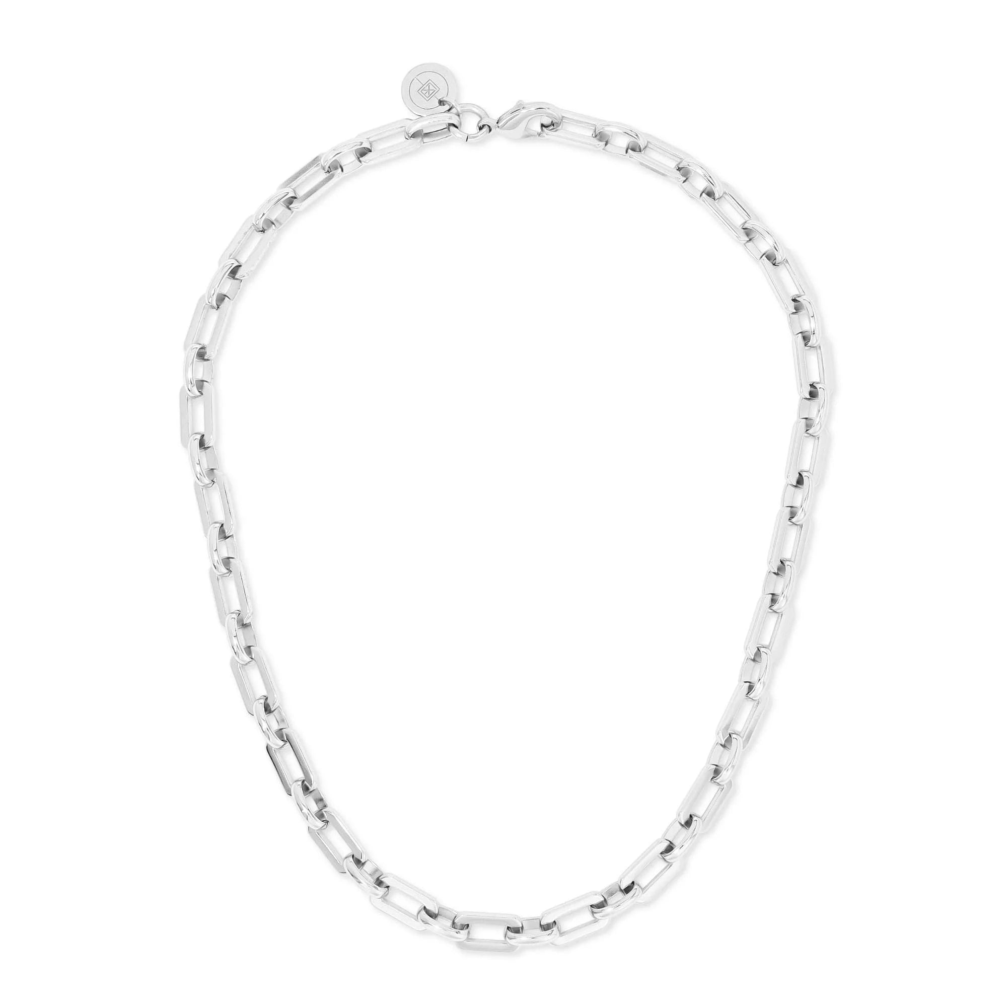 Silver chain link necklace from Liv Necklace collection shining brightly