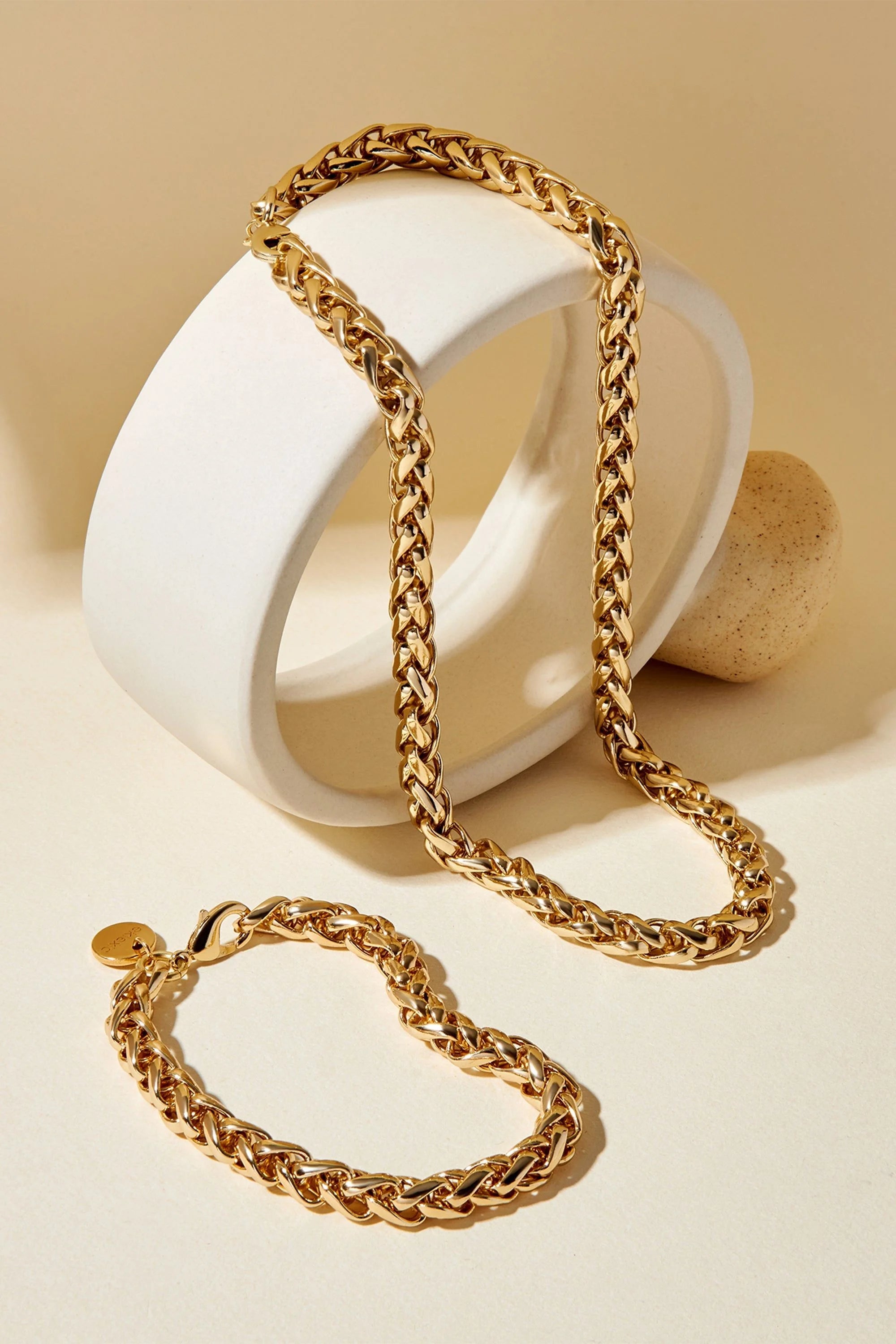 Gold-toned Chopin Chain necklace and bracelet set featuring Esmé Bracelet with 7mm wide clasp