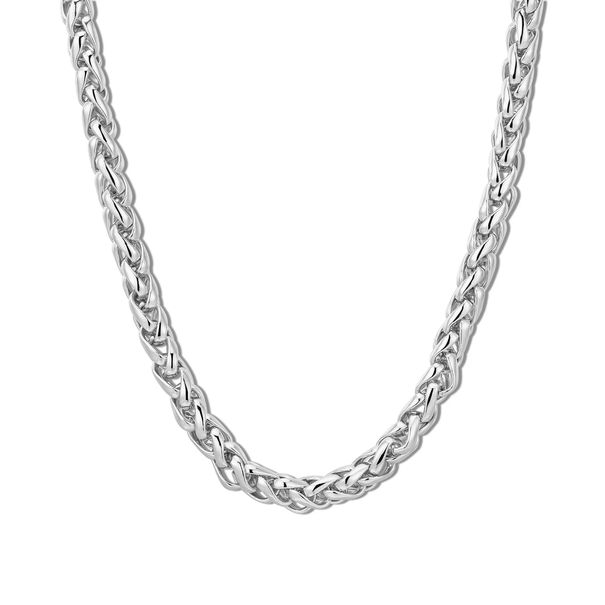 Silver wheat chain on the Esmé Necklace for a chic and stylish look