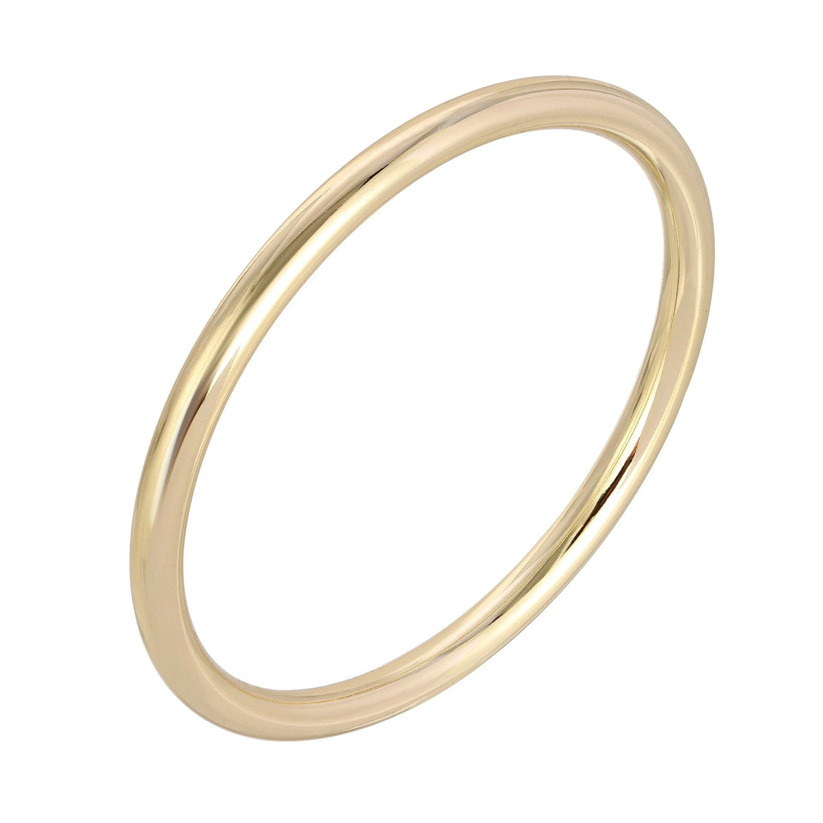 Simple gold ring from the Round Classic Bangle collection on display